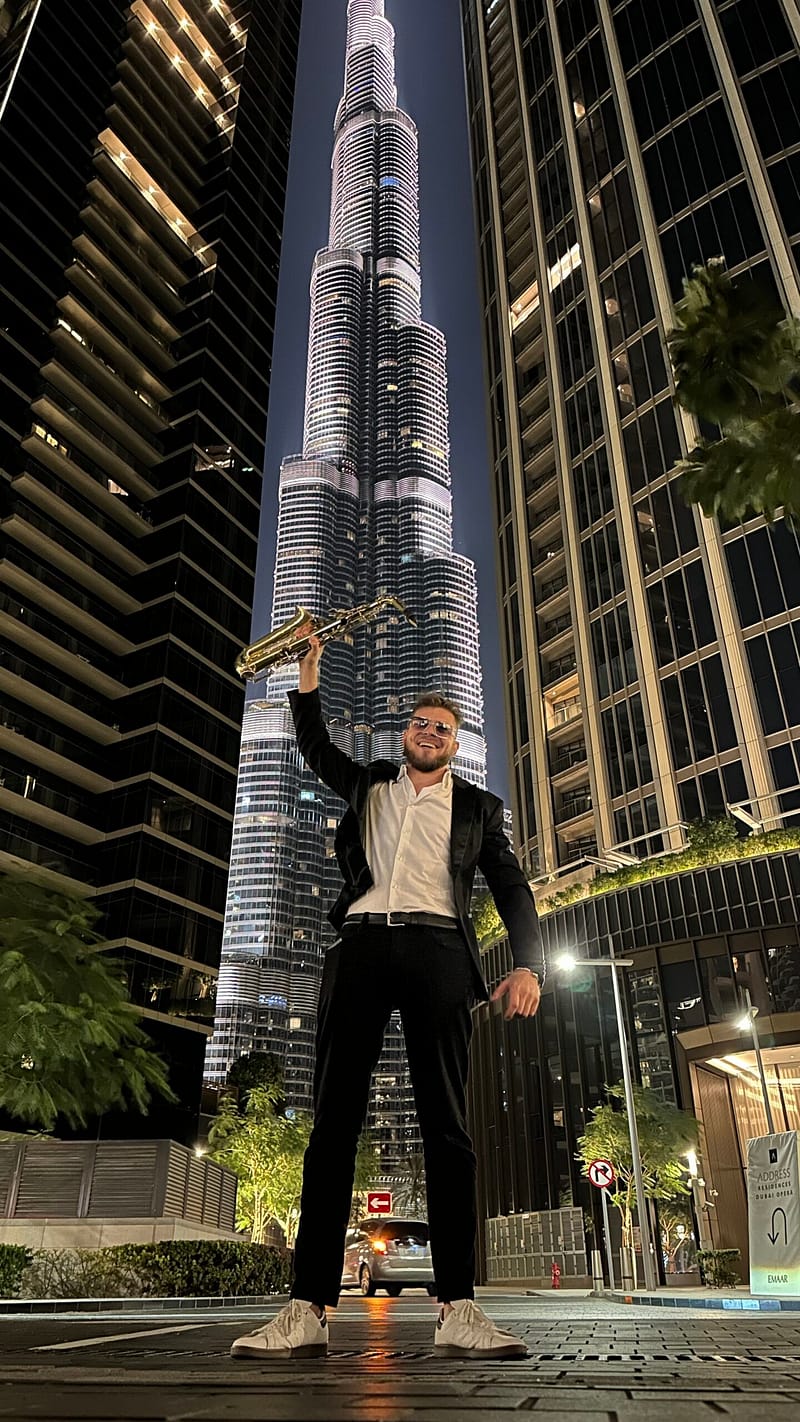 Vladi Sax — live saxophonist at Mallorca events