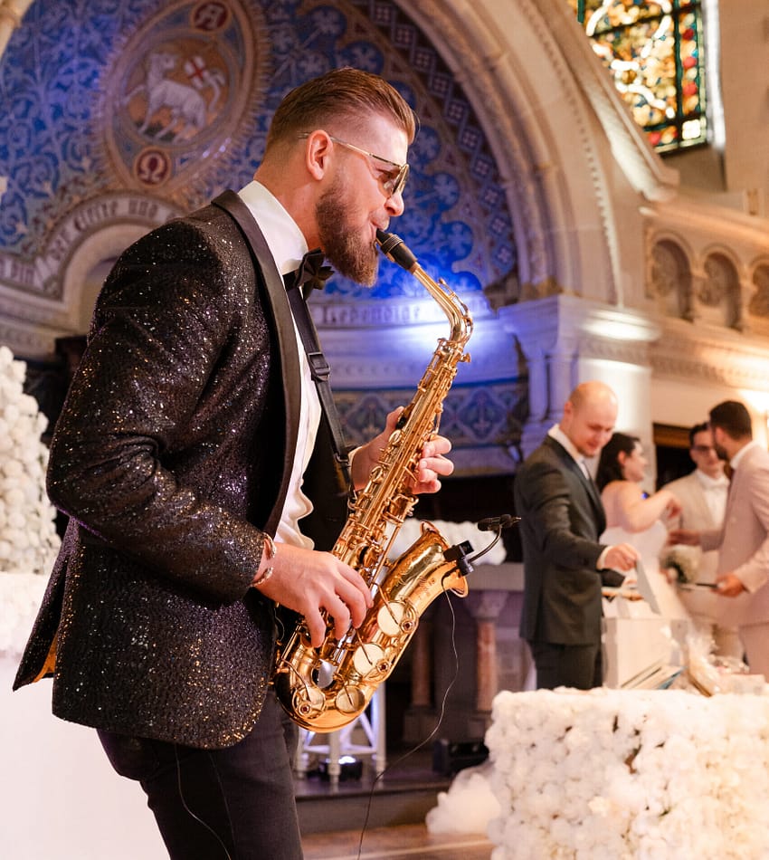Vladi Sax — live saxophonist at Mallorca events