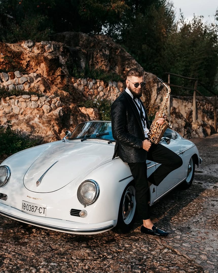 Vladi Sax — live saxophonist at Mallorca events